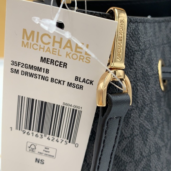 MICHAEL KORS MERCER Small Logo Bucket crossbody Bag Black signature color - Picture 16 of 16